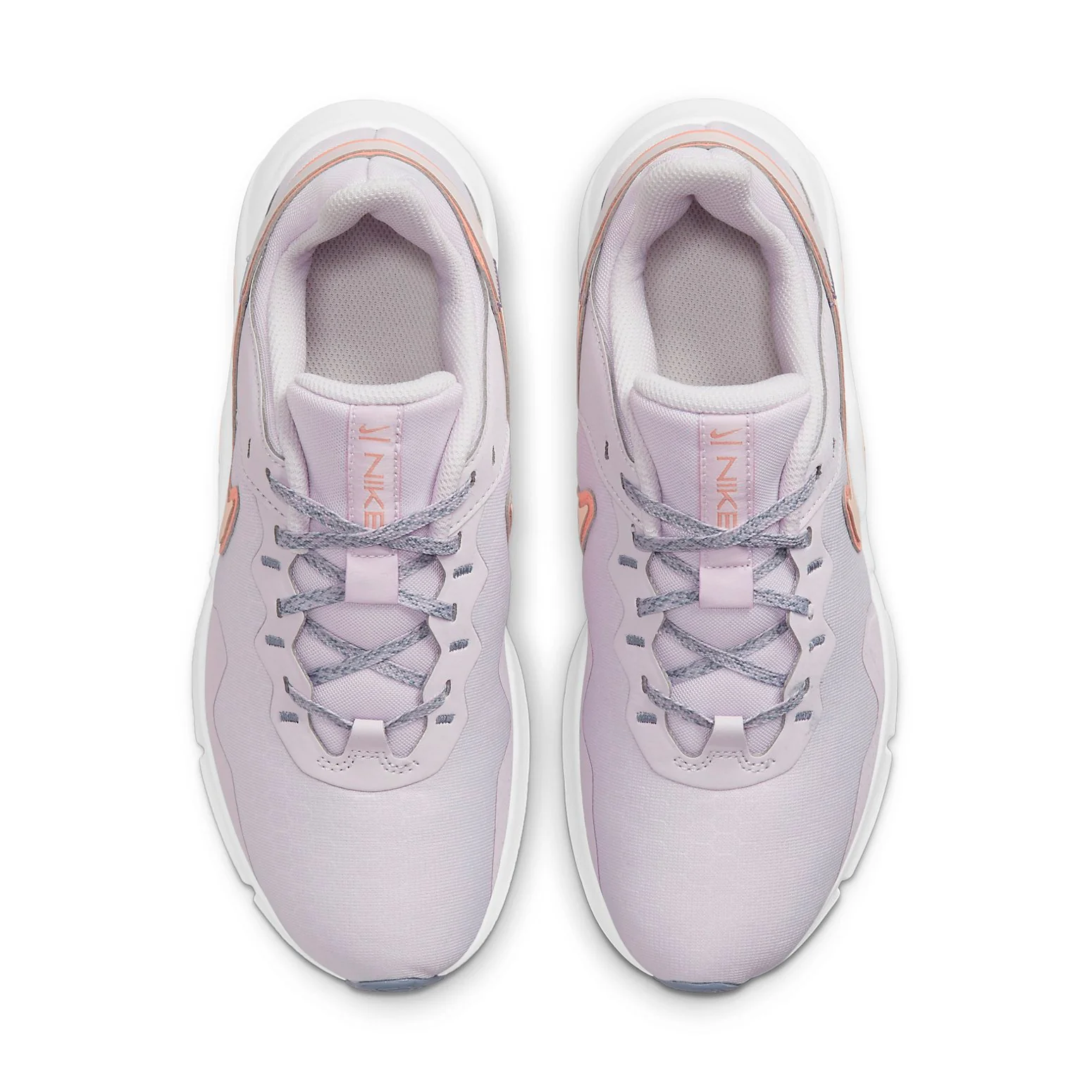 Nike Legend Essential 2