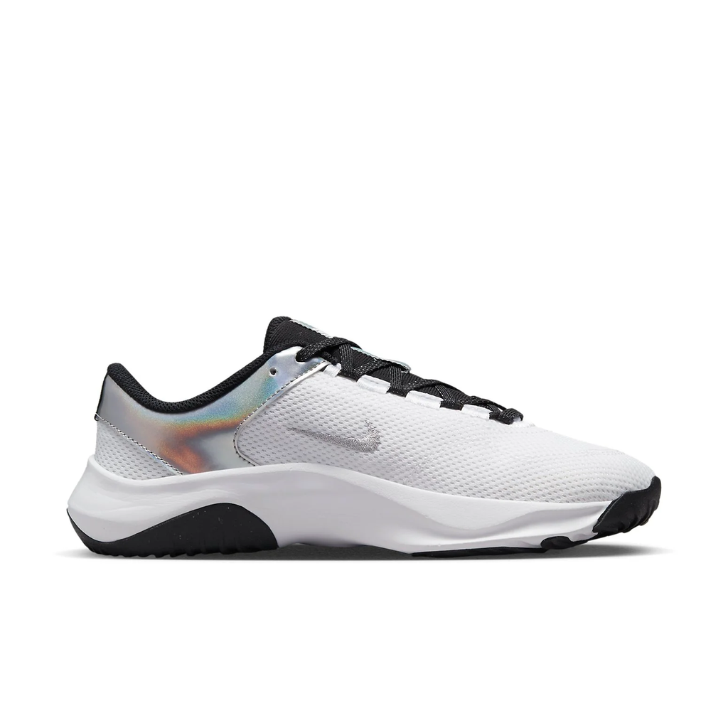 Nike Legend Essential 3