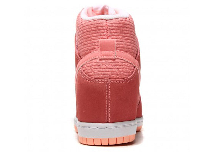 Nike Dunk Sky Hi Essential
