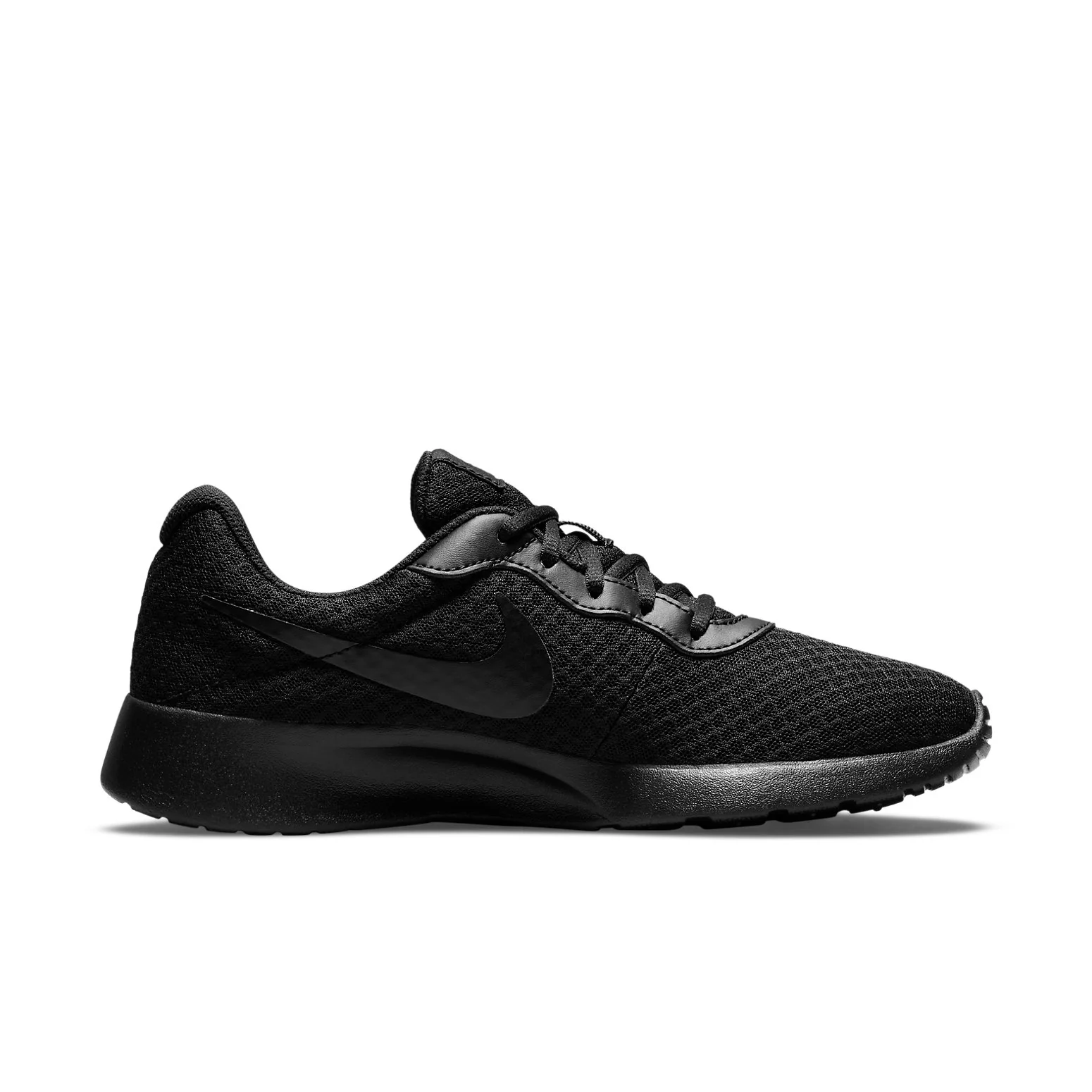 Nike Tanjun