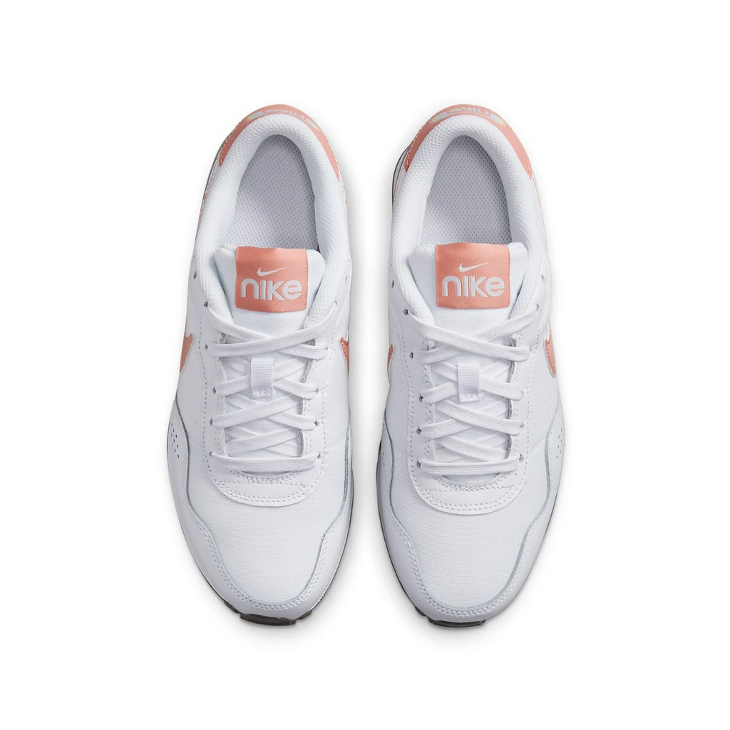Nike MD Valiant SE Grade School Shoe