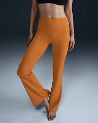 Nike Zenvy Dri-FIT High-Rise Flare Training Pants
