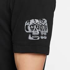 Nike Men's Dri-FIT Training Graphic T-Shirt
