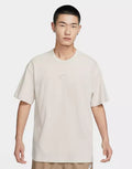 Nike Sportswear Premium Essential Sustainable T-shirt