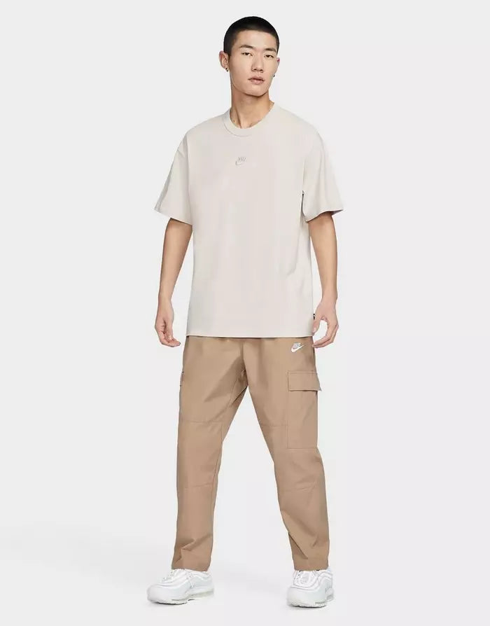 Nike Sportswear Premium Essential Sustainable T-shirt