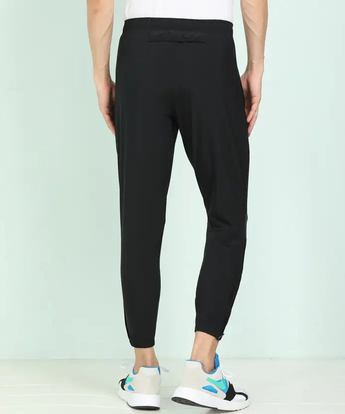 Nike Men's Essential Woven Pant