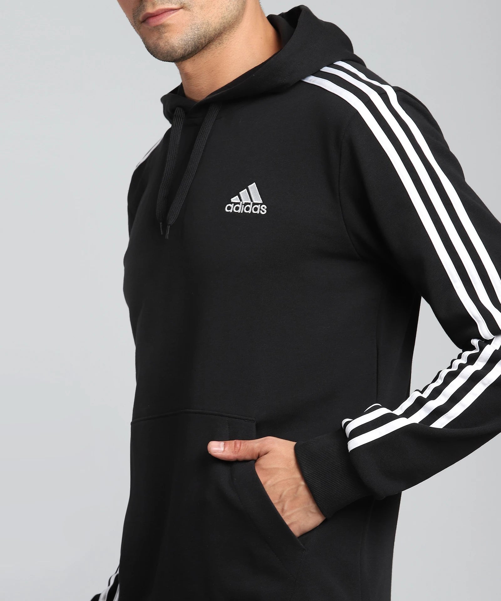 Adidas Men's Full Sleeves Turtle Neck Striped Sweatshirt