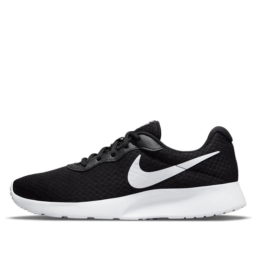 Nike Tanjun