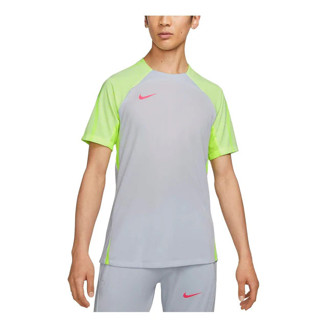 Nike Men's Dri-FIT Strike Short-Sleeve T-Shirt