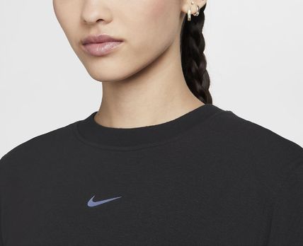 Nike Women's Dri-FIT One Crew Tunic