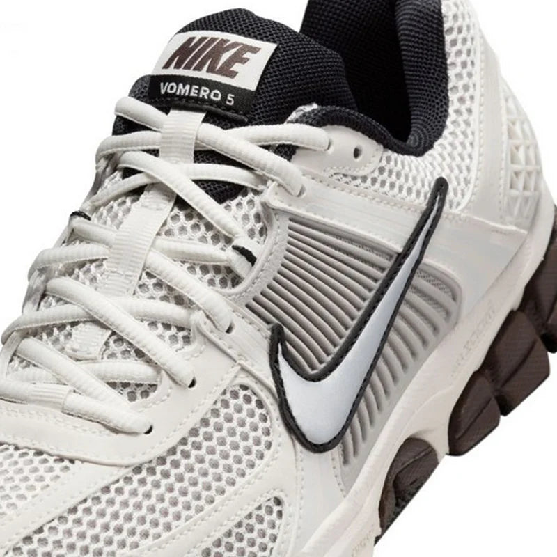 Nike Zoom Vomero 5