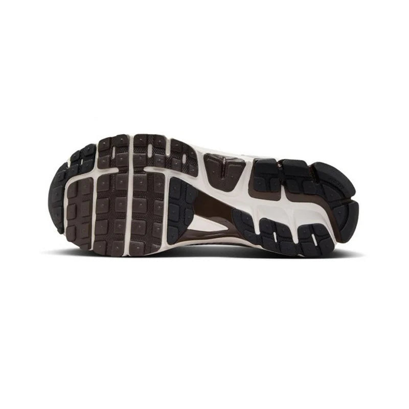 Nike Zoom Vomero 5