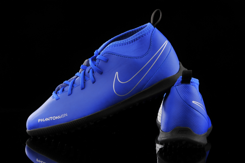 Nike Junior Phantom Vision Club Dynamic Fit Turf Soccer Shoes