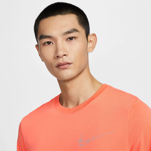 Nike Dri-FIT T-shirt Run Division FA