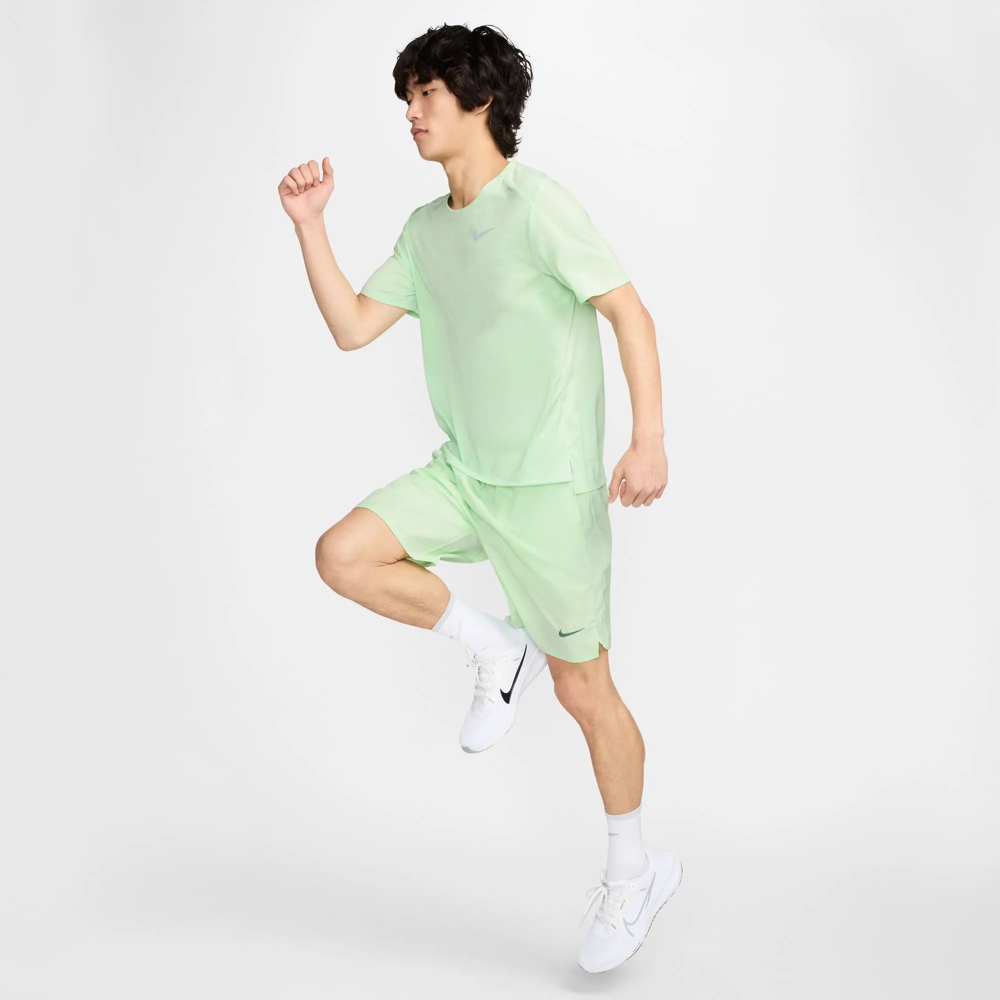 Nike Dri-FIT Rise 365 Short-Sleeve Running Top