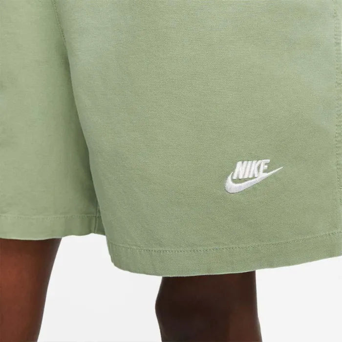 Nike Club+ Woven Flow Short