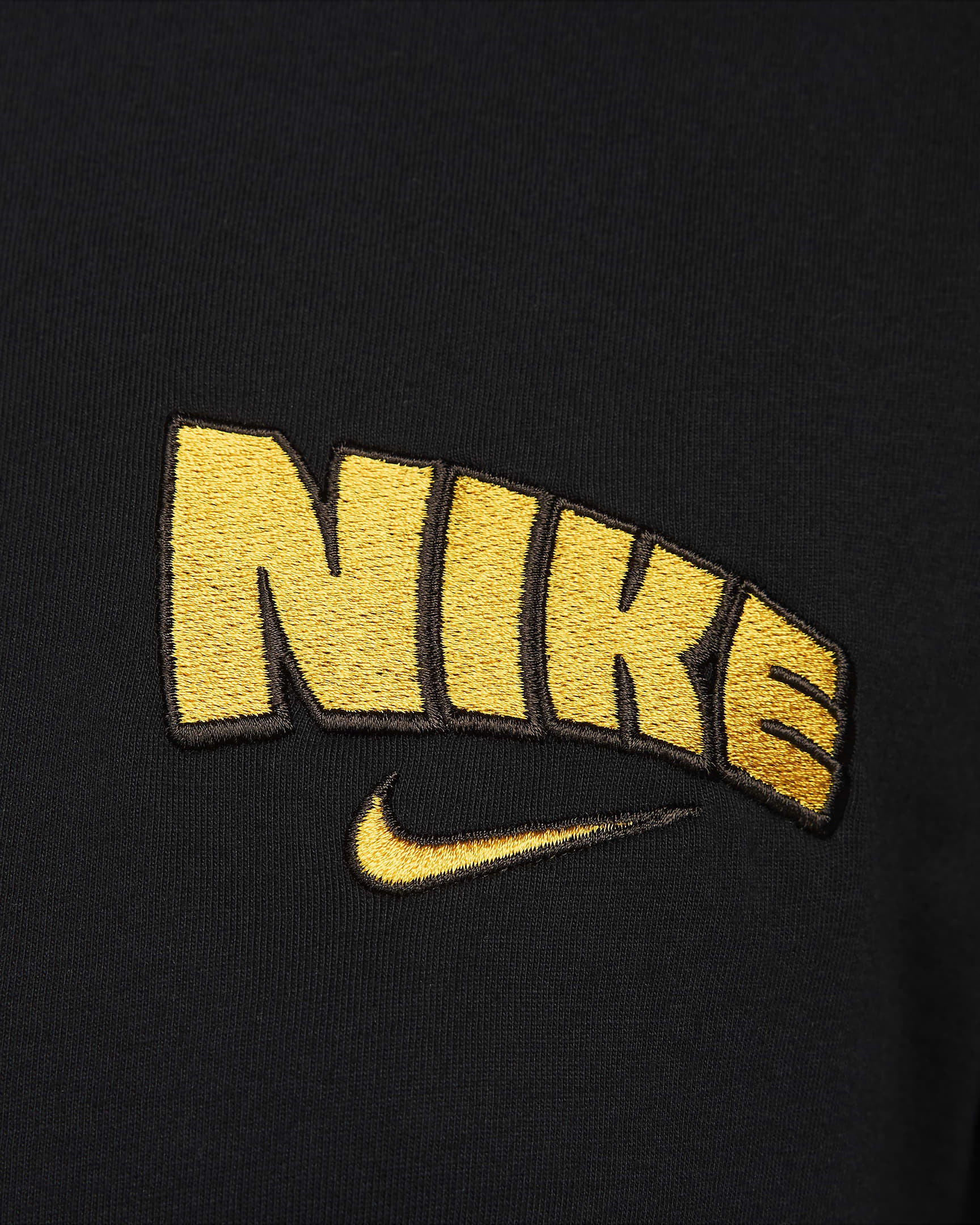 Nike Sportswear Women's Vintage DNA Short Sleeve T-Shirt