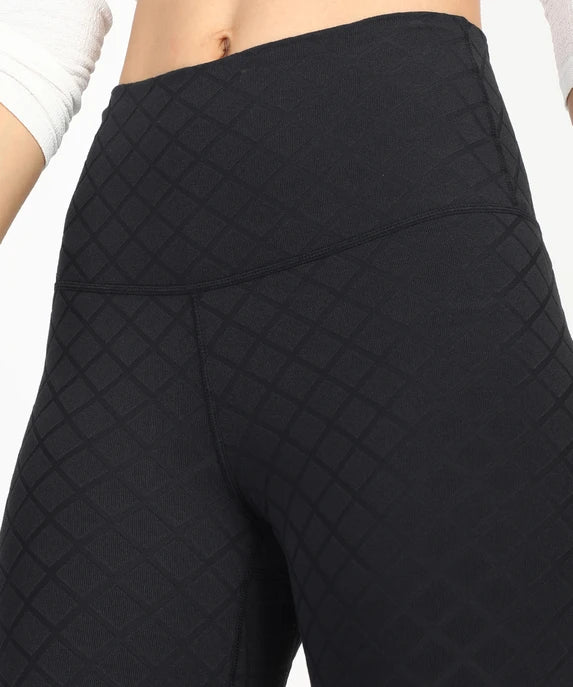 Nike Women's NY Luxe Jacquard Capri