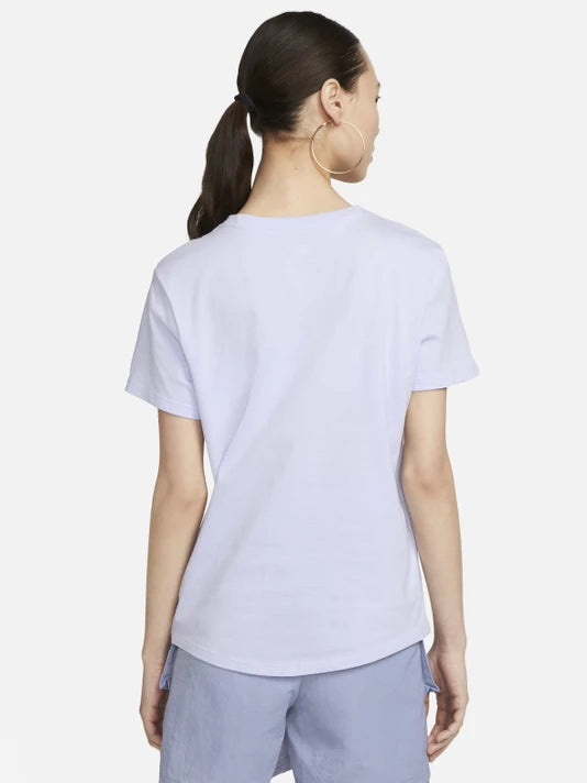 Nike Sportswear Women's Graphic T-Shirt