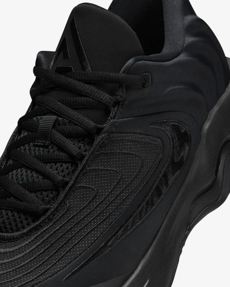 Nike Giannis Immortality 4 Engineered Performance