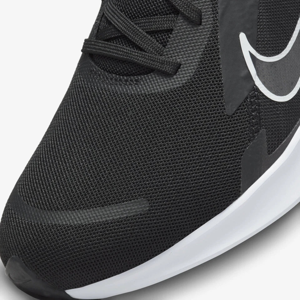 Nike Quest 5