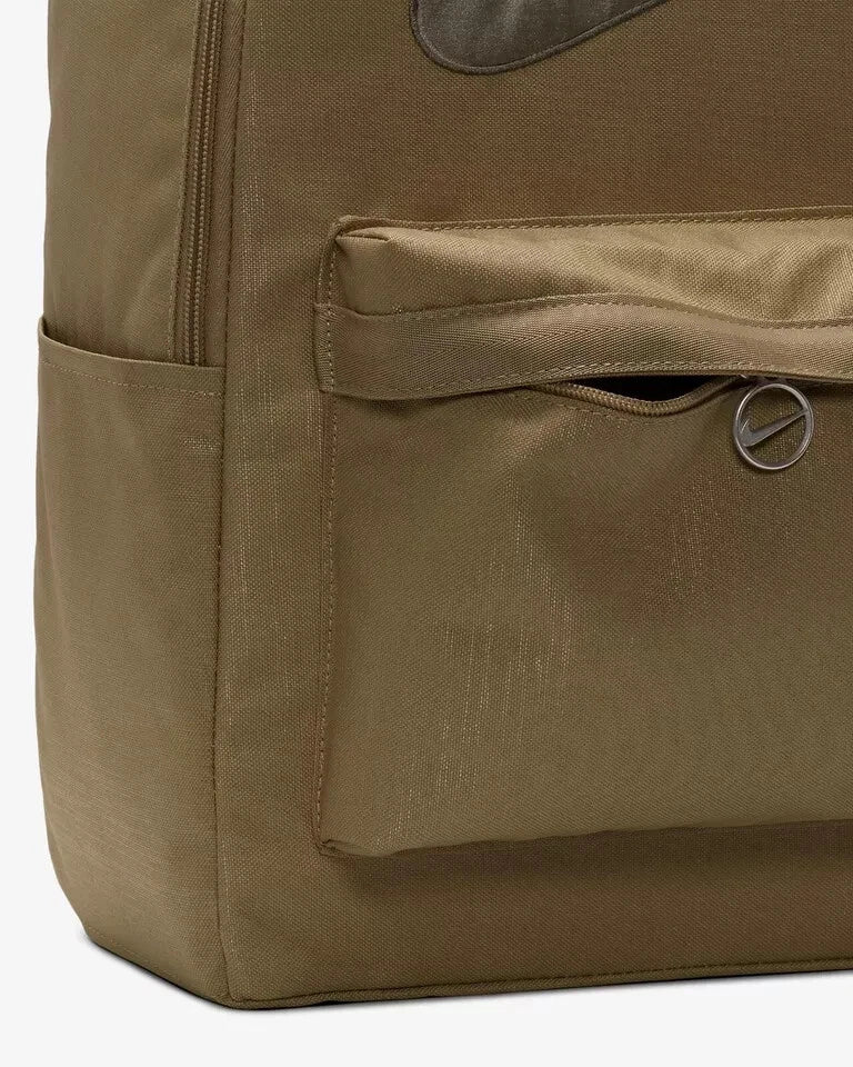 Nike Heritage Backpack - Metallic Material