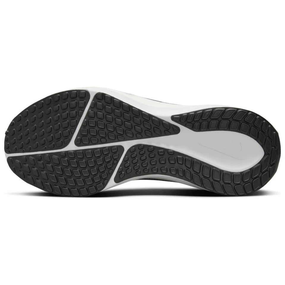 Nike Vomero 17