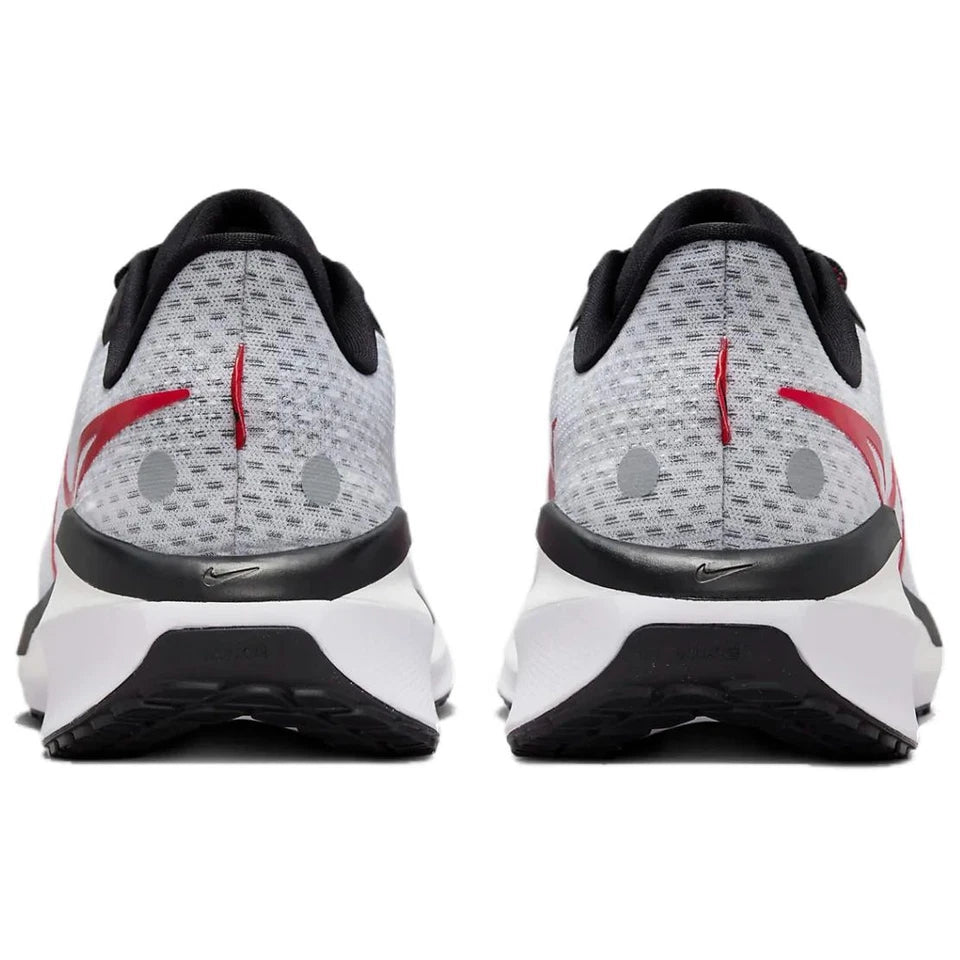 Nike Vomero 17