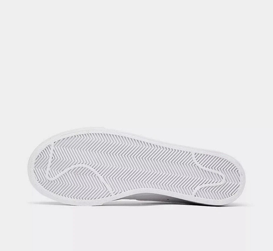Nike Blazer Low Platform