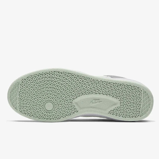 Nike SB Alleyoop