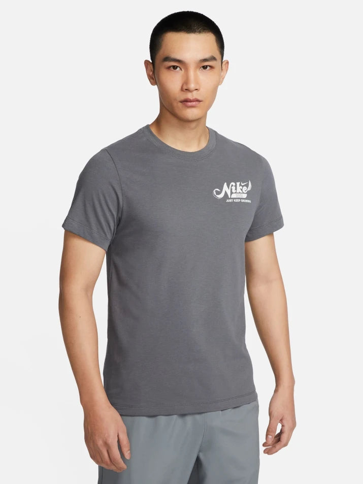Nike Dri-FIT T-shirt 3MO Slub Graphic