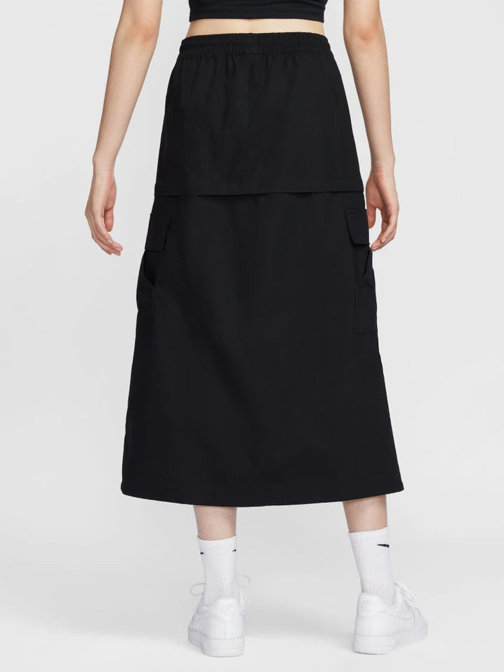 Nike Sportswear Essential Woven Mid-Rise Cargo Midi Skirt