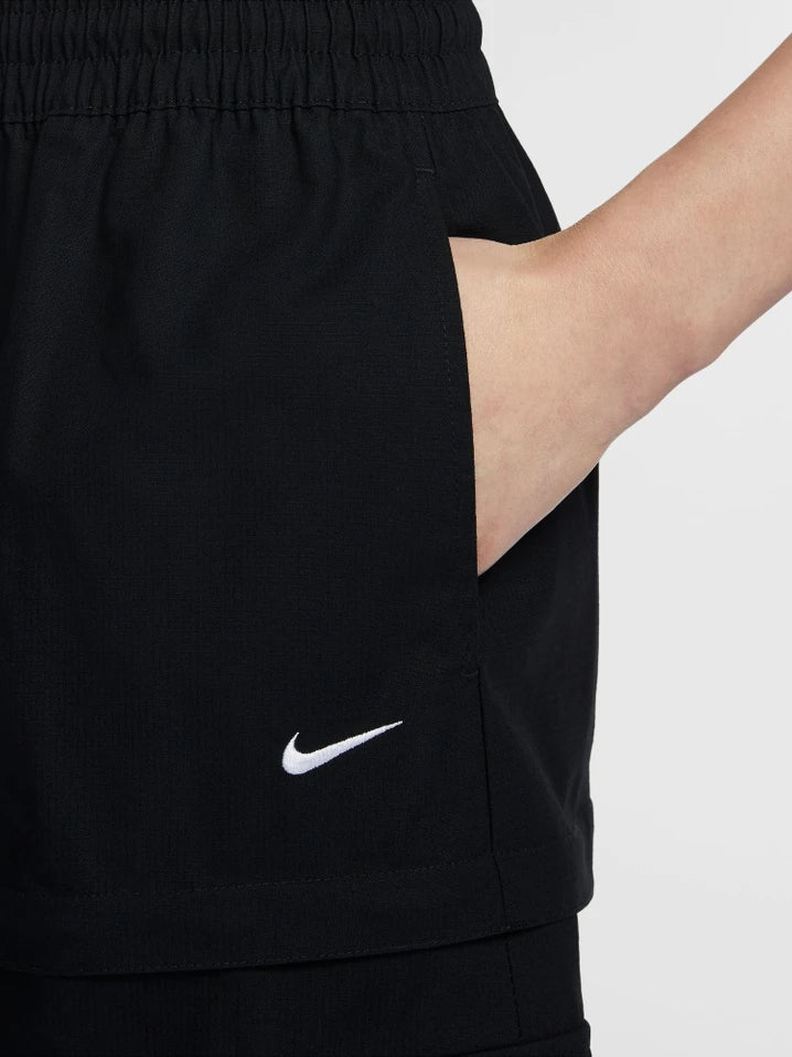 Nike Sportswear Essential Woven Mid-Rise Cargo Midi Skirt