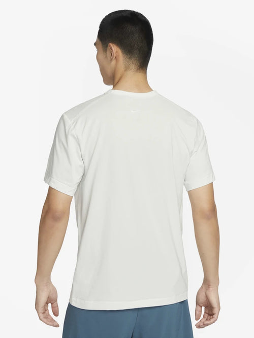 Nike Dri-FIT UV Hyverse Short-sleeve Dye